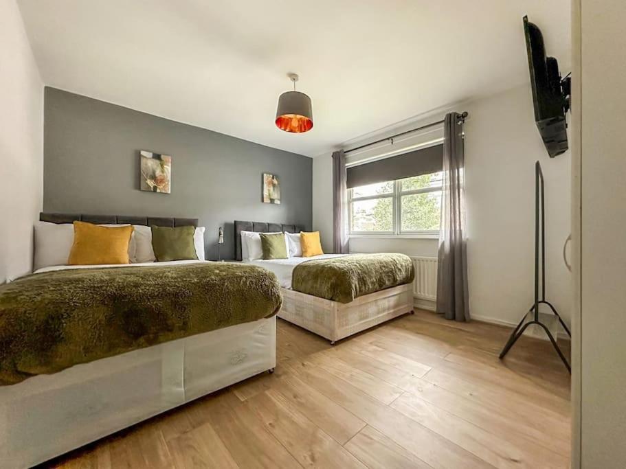 Villa Newly Refurbished 3 Bed House Near London O2 Arena Exterior foto